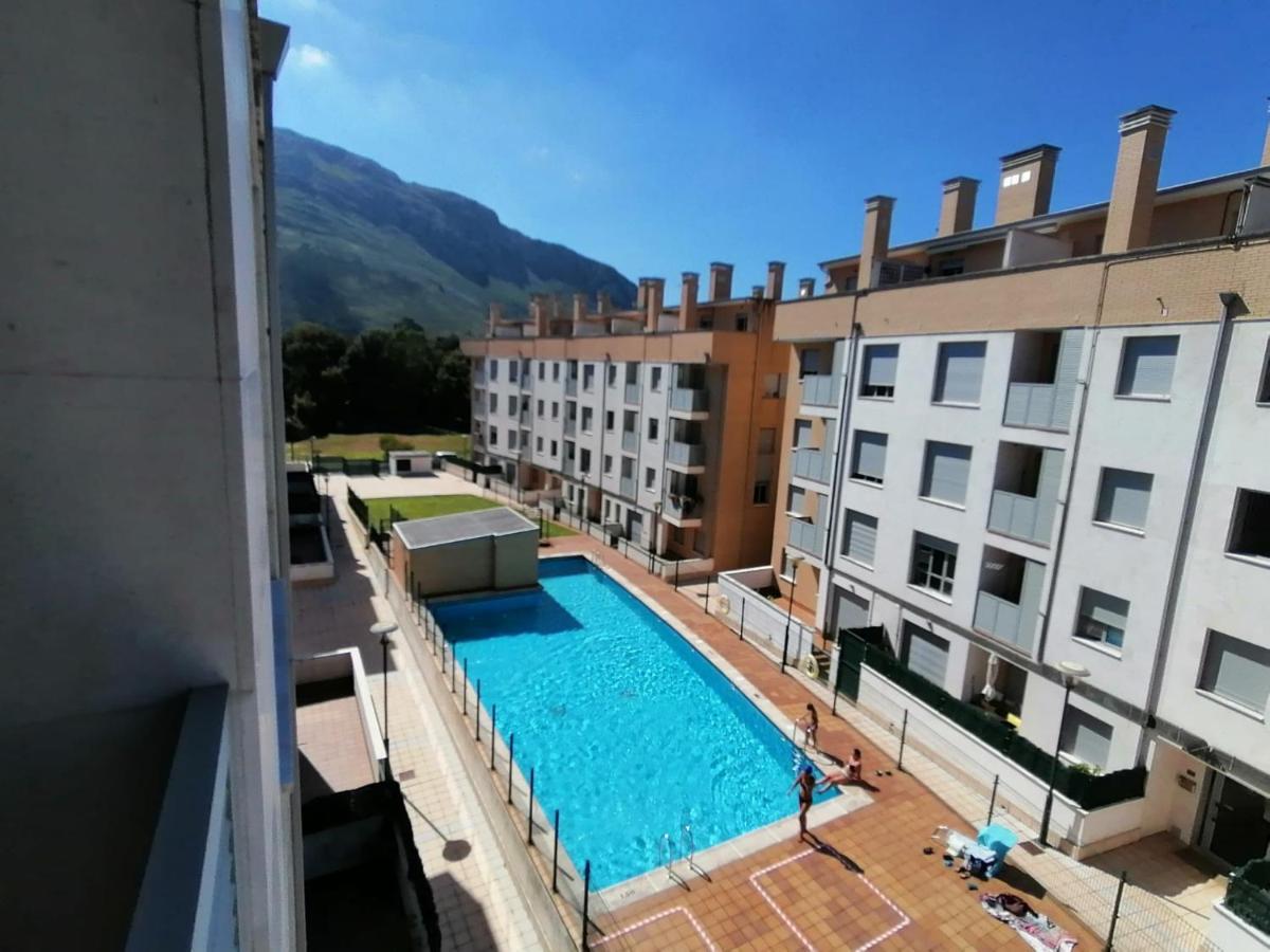 La Piedra L´Osu. Apartamento con piscina. Playa 3 km Llanes Exterior foto
